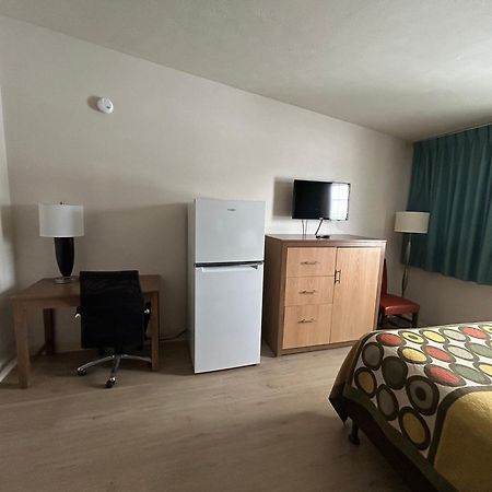 Studio Apartments Sterling Bagian luar foto
