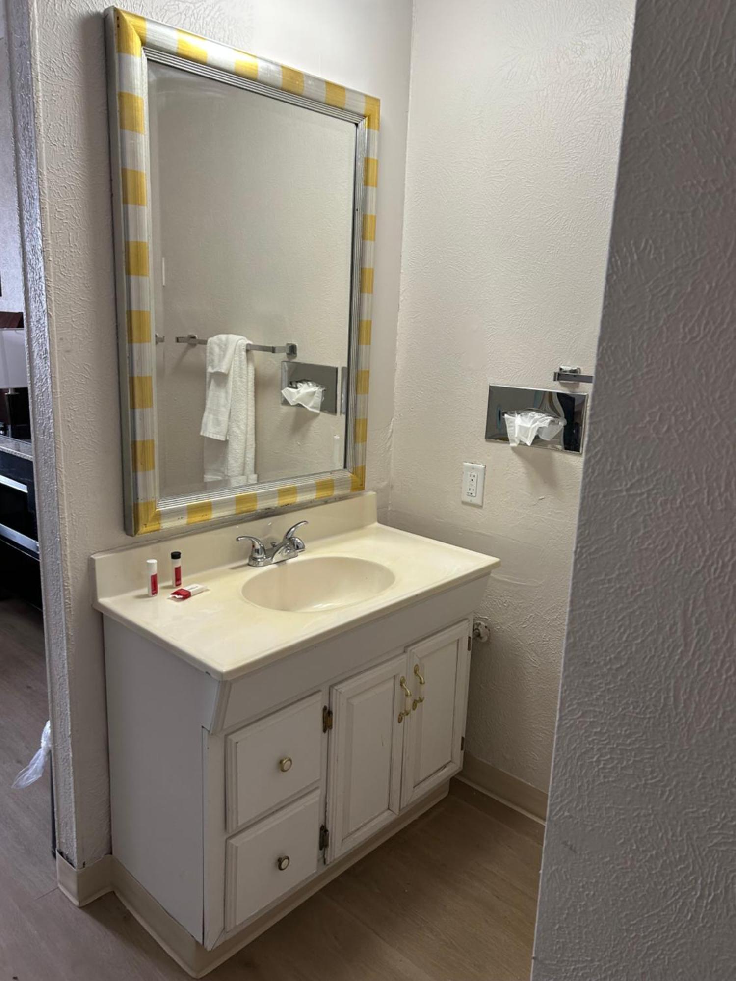 Studio Apartments Sterling Bagian luar foto